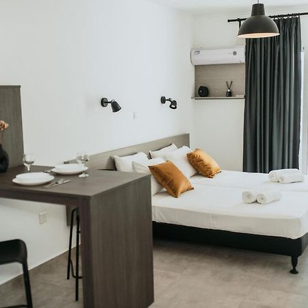 Five Keys Apartments Ajía Nápa Eksteriør bilde