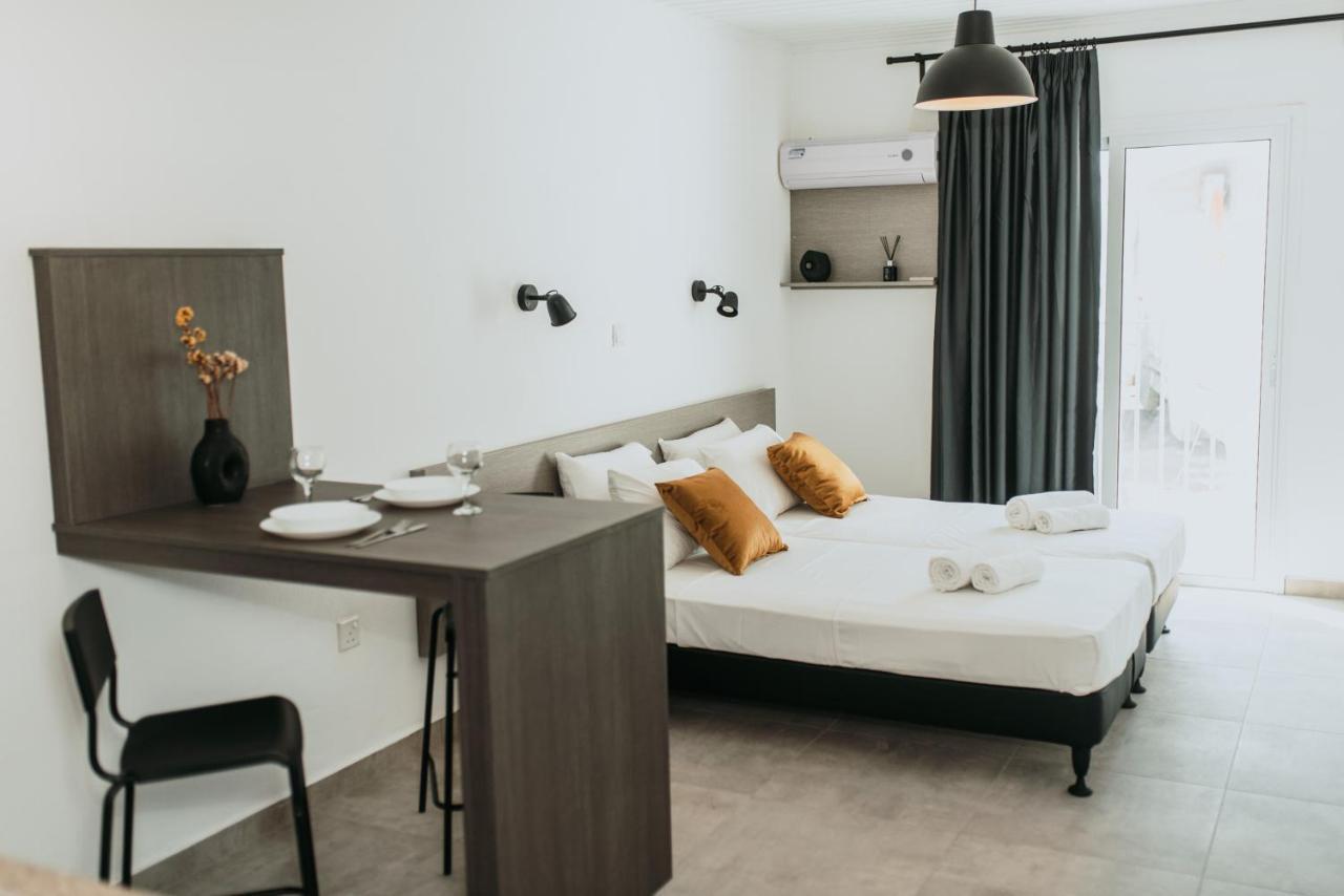 Five Keys Apartments Ajía Nápa Eksteriør bilde